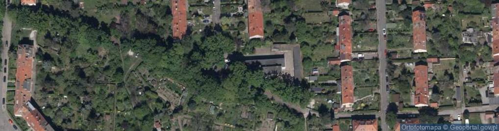 Zdjęcie satelitarne Wspólnota Nieszkaniowa ul.Olszewskiego 62