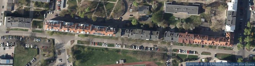 Zdjęcie satelitarne Wypożyczalnia Urządzeń Rozrywkowych i Lunaparkowych