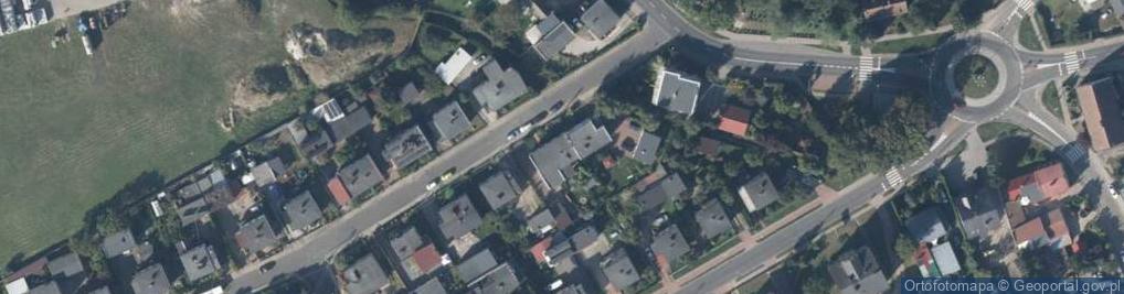 Zdjęcie satelitarne Zakład Remontowo-Budowlany Halka Adrian