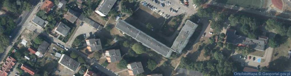 Zdjęcie satelitarne Zakład Spec Zaopatrzenia Mundurowo Techn Kazek Halina Jadwiga Śnieżko