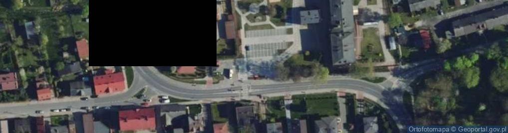 Zdjęcie satelitarne Zakład Usług Komunalnych w Dłutowie