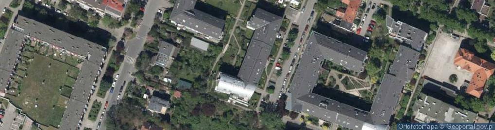 Zdjęcie satelitarne Zaznaczono