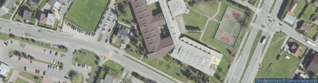 Zdjęcie satelitarne Zespół Placówek Oświatowo Wychowawczych Międzyszkolny Ośrodek Gimnastyki Korekcyjnej w Nowym Sączu