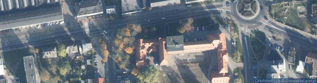Zdjęcie satelitarne Zespół Szkół im Hipolita Cegielskiego Internat
