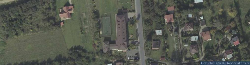 Zdjęcie satelitarne Zespół Szkół im Jana Pawła II w Babicy