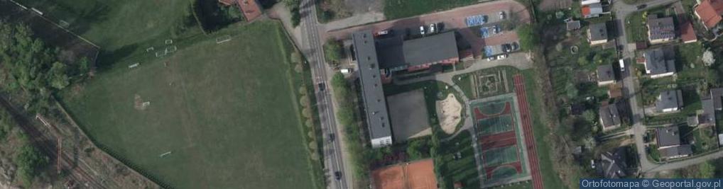 Zdjęcie satelitarne Zespół Szkół Lnych