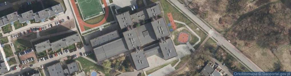 Zdjęcie satelitarne Zespół Szkół Ogólnokształcących nr 4 im Piastów Śląskich