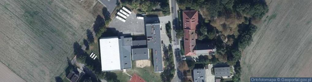 Zdjęcie satelitarne Zespół Szkół Ogólnokształcących Szkoła Podstawowa im Janusza Korczaka w Lisewie