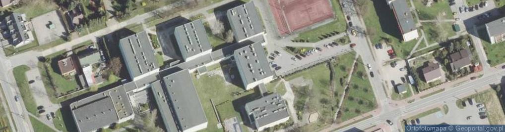 Zdjęcie satelitarne Zespół Szkół Publicznych nr 1 Szkoła Podstawowa nr 13 im MJR Henryka Dobrzańskiego Hubala
