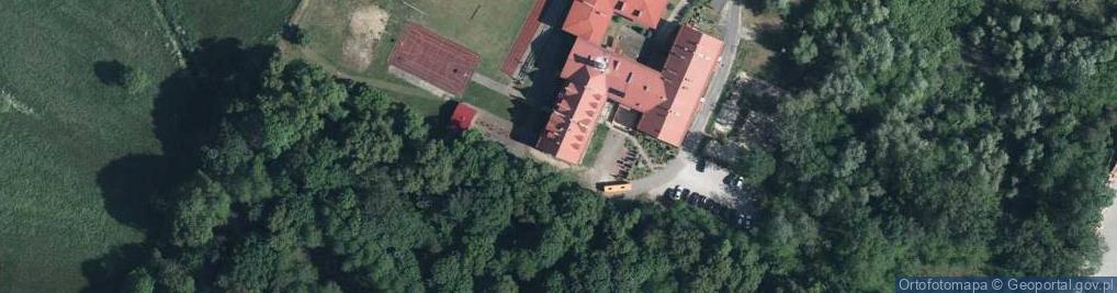 Zdjęcie satelitarne Zespół Szkół Rolniczych Zaoczne Liceum Ogólnokształcące Dla Dorosłych w Woli Osowińskiej