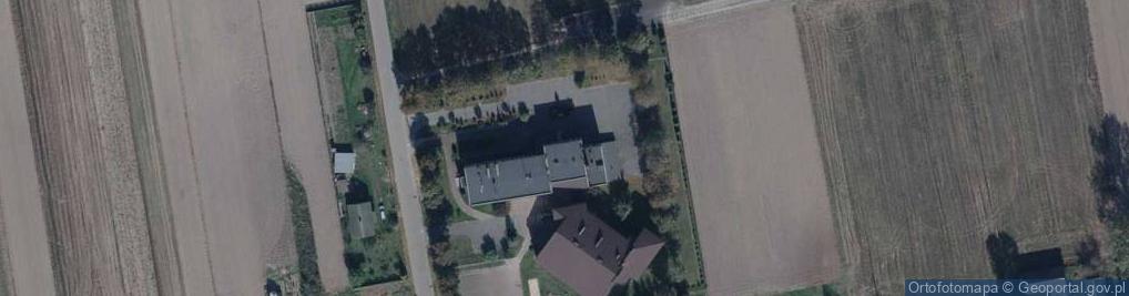 Zdjęcie satelitarne Zespół Szkół w Strzyżewie