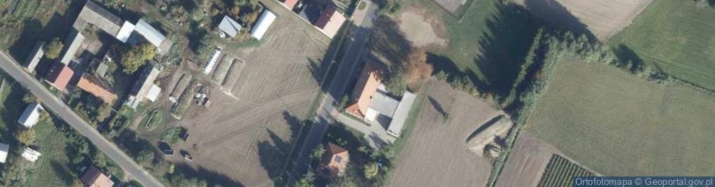 Zdjęcie satelitarne Zespół Szkolno Przedszkolny w Kluczewie