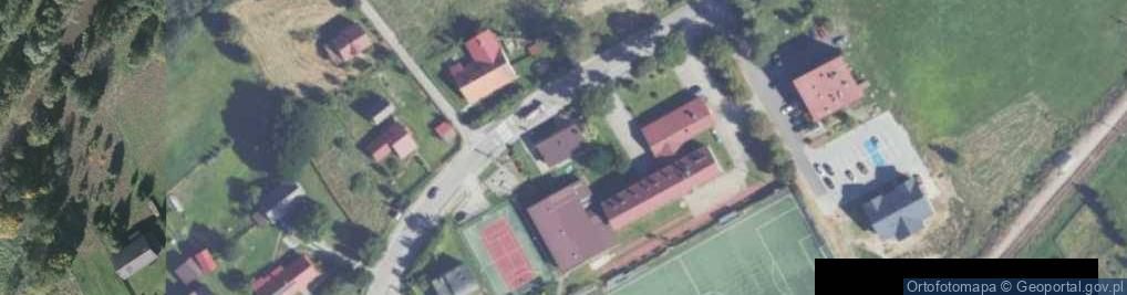 Zdjęcie satelitarne Zespół Szkolno Przedszkolny w Lachowicach Przedszkole w Lachowicach