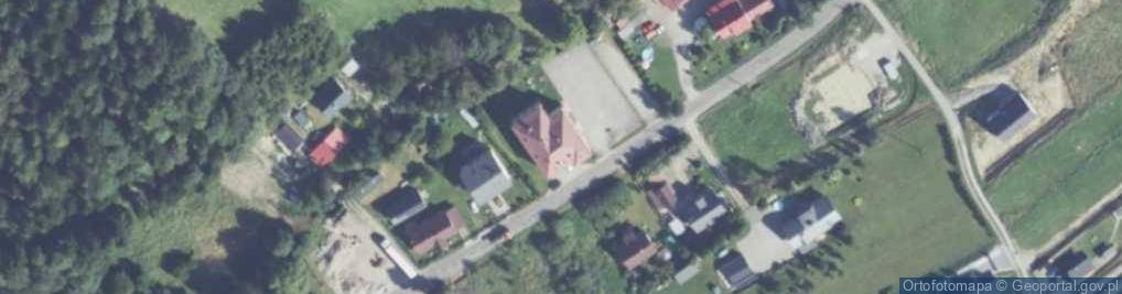 Zdjęcie satelitarne Zespół Szkolno Przedszkolny w Lachowicach