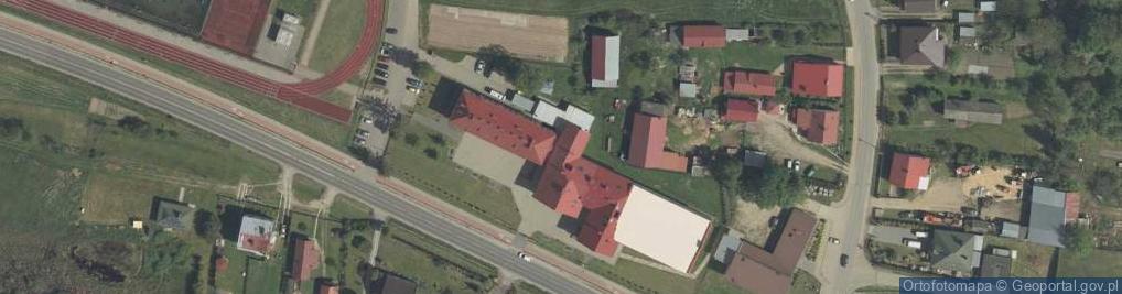 Zdjęcie satelitarne Zespół Szkolno Przedszkolny w Lisich Jamach