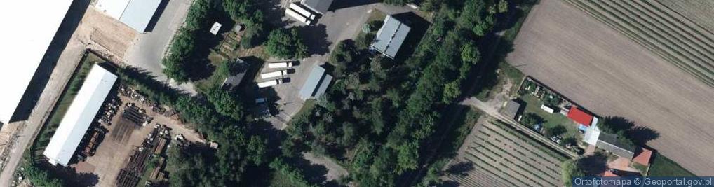 Zdjęcie satelitarne Związek Zawodowy Pracowników Przedsiębiorstwa Przemysłu Paszowego Bacutil w Radzyniu Podlaskim z Siedzibą w Bedlnie Radzyńskim