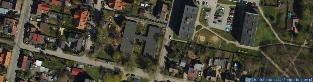 Zdjęcie satelitarne Anglojęzyczne Przedszkole Prywatne 'Zielona Dolina'