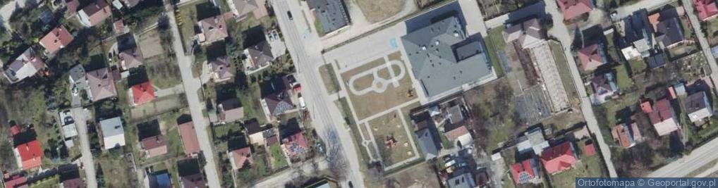 Zdjęcie satelitarne Miejskie nr 8 w Dębicy