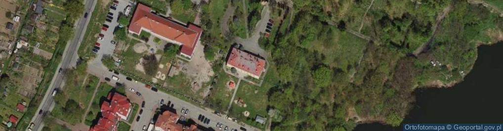 Zdjęcie satelitarne Przedszkole Nr 62 Stumilowy Las