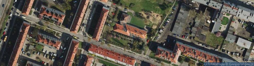 Zdjęcie satelitarne Przedszkole Nr 71 'Pod Topolą'