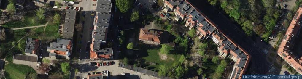 Zdjęcie satelitarne Przedszkole Nr 74 Mały Piekarczyk