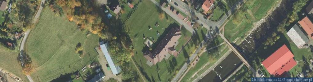Zdjęcie satelitarne Przedszkole Samorządowe 'Pod Topolą'