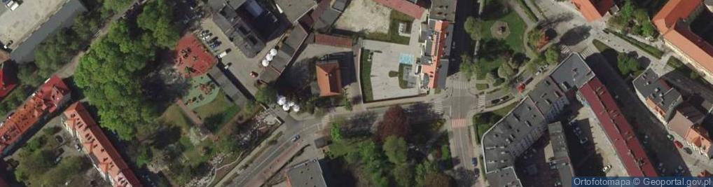 Zdjęcie satelitarne PZU - Ubezpieczenia