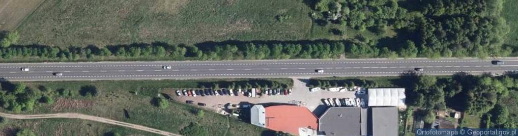 Zdjęcie satelitarne srebrny Ford Mondeo