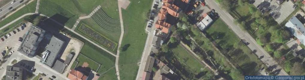 Zdjęcie satelitarne Kuchnia Polska na Skarpie