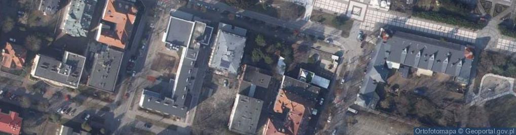 Zdjęcie satelitarne W Sieci