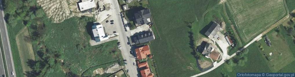 Zdjęcie satelitarne Zabytkowy Dwór-Restauracja Nowina 