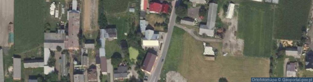 Zdjęcie satelitarne Kaplica w Zakrzynie