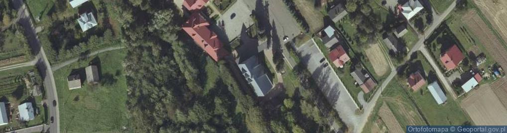 Zdjęcie satelitarne Sanktuarium Matki Bożej Nieustającej Pomocy w Niechobrzu
