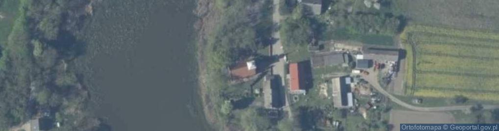 Zdjęcie satelitarne św. Teresy od Dzieciątka Jezus