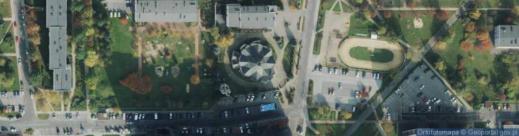Zdjęcie satelitarne Świętego Maksymiliana Marii Kolbego