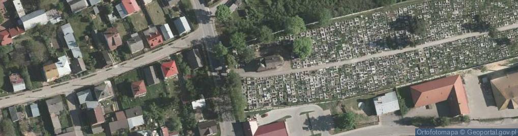 Zdjęcie satelitarne Trójcy Przenajświętszej - cmentarny