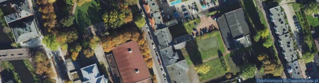 Zdjęcie satelitarne Schronisko Młodzieżowe