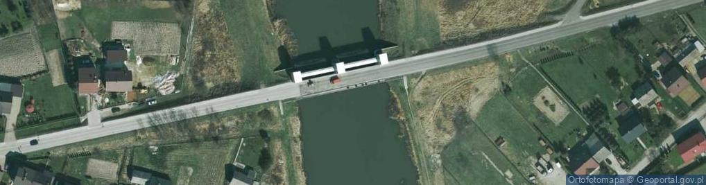 Zdjęcie satelitarne Brama powodziowa- Kanał Łączański [0