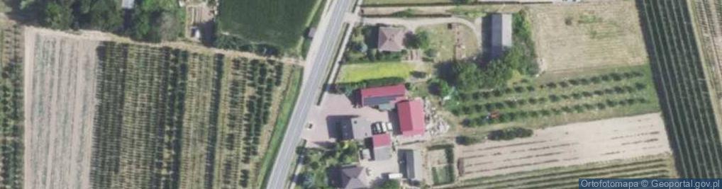 Zdjęcie satelitarne Sklep Delikatesy Centrum