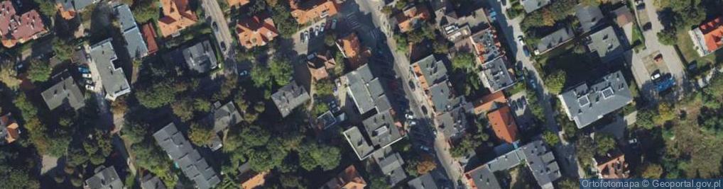 Zdjęcie satelitarne Sklep Ogólnospożywczy Handel Det Art Spożywczymi Używkami Oraz Art Przemysłowymi