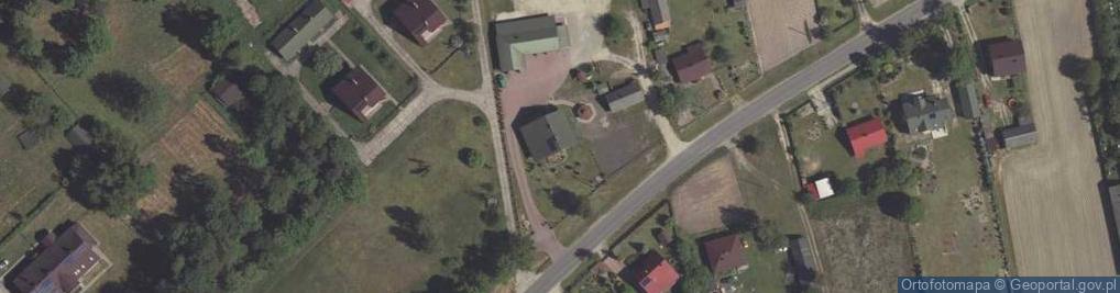 Zdjęcie satelitarne Sklep Spożywczo-Przemysłowy Janusz Krupa 2.Zakład Usług Leśnych Janusz i Arkadiusz Krupa