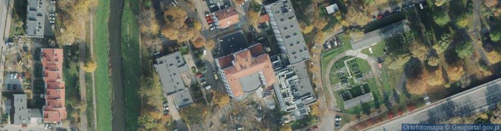 Zdjęcie satelitarne Centrum Dializ Fresenius
