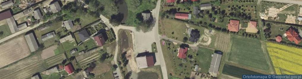 Zdjęcie satelitarne Ochotnicza Straż Pożarna w Wojciechowie