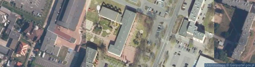 Zdjęcie satelitarne Branżowa Szkoła I Stopnia Nr 1 Im. Hipolita Cegielskiego W Złotowie