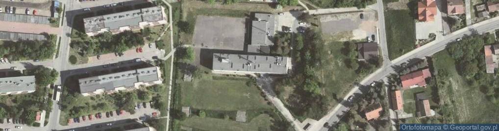 Zdjęcie satelitarne Branżowa Szkoła I Stopnia Nr 19 Im. Stanisława Wyspiańskiego W Krakowie