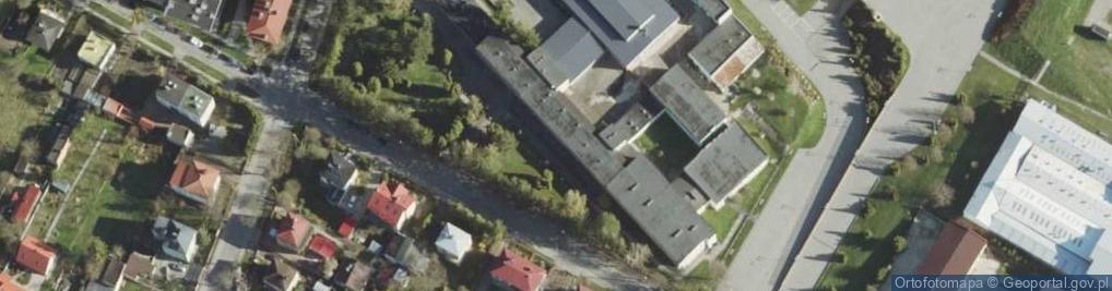 Zdjęcie satelitarne Branżowa Szkoła I Stopnia Nr 2 Im. Bohaterów Kołobrzeskiego Pułku Artylerii W Chełmie