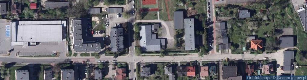 Zdjęcie satelitarne Branżowa Szkoła I Stopnia Nr 4 Im. Stanisława Staszica W Bielsku-Białej