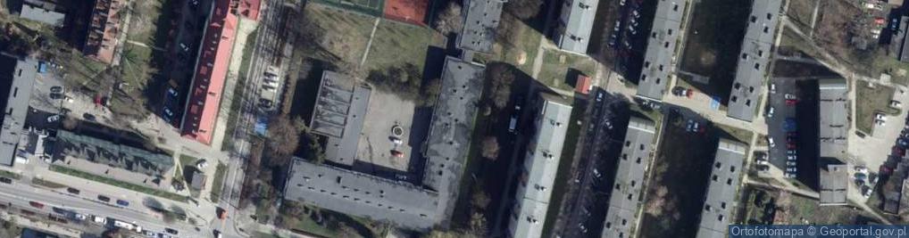 Zdjęcie satelitarne Szkoła Branżowa I Stopnia Nr 1 Im. Jakuba Stefana Cezaka W Zgierzu