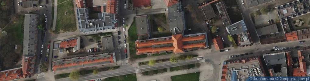 Zdjęcie satelitarne ZSZ w ZS Łączności