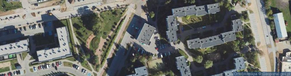 Zdjęcie satelitarne Ośrodek Kształcenia Zawodowego Top 2001